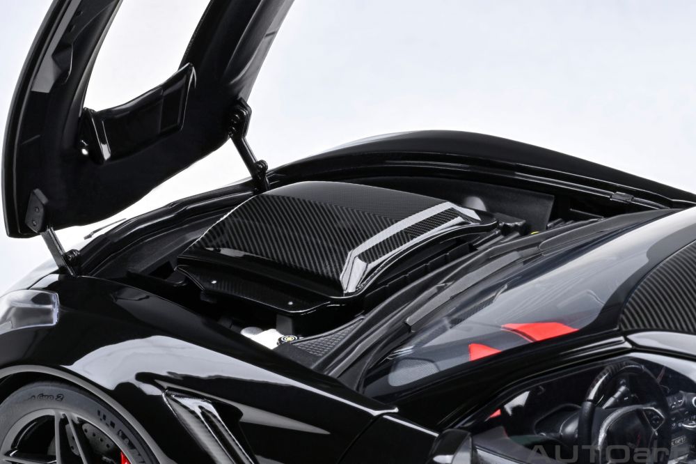 AutoArt Chervolet Corvette C7 ZR1 1:18