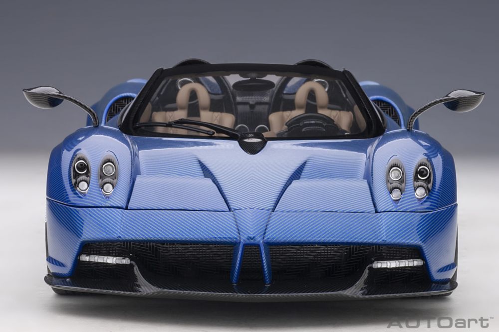 AutoArt Pagani Huayra Roadster 1:18