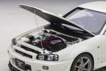 AutoArt Nissan Skyline R34 V-spec II Weiss 1:18